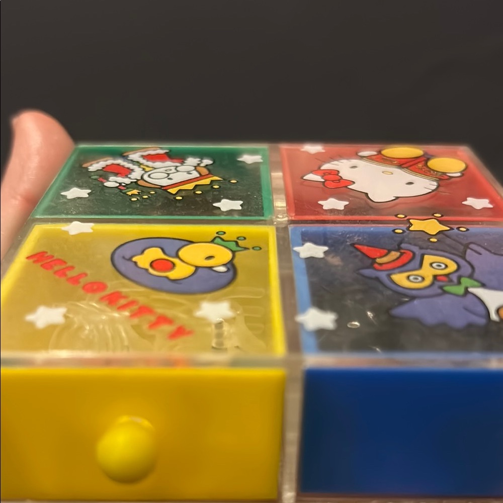 Hello Kitty Colorful Trinkets Box - Picture 6 of 8